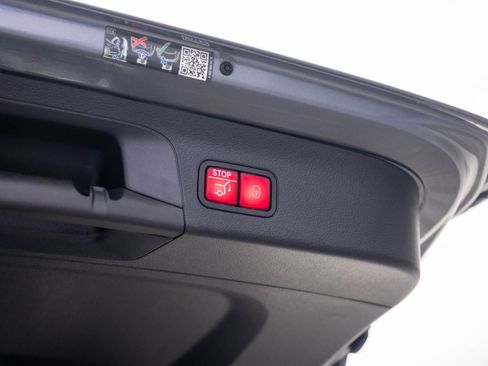 New 2025 Mercedes-Benz GLS 450 GLS 450 image 33