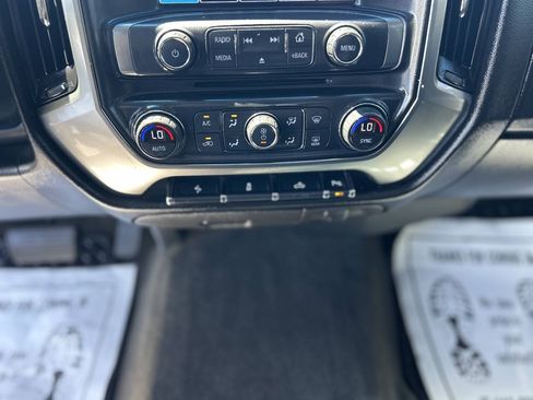 Used 2017 Chevrolet Silverado 1500 LT w/ LT Fleet Convenience Package RWD image 13