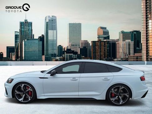 Used 2021 Audi RS 5 Sportback w/ Dynamic Package image 2