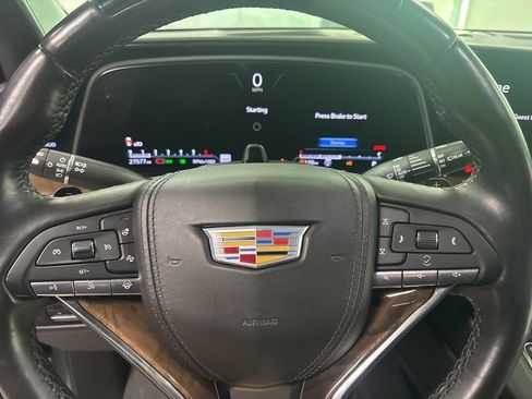 Used 2024 Cadillac Escalade Sport Platinum image 16