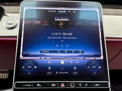 Used 2023 Mercedes-Benz S 580 4MATIC Sedan image 12