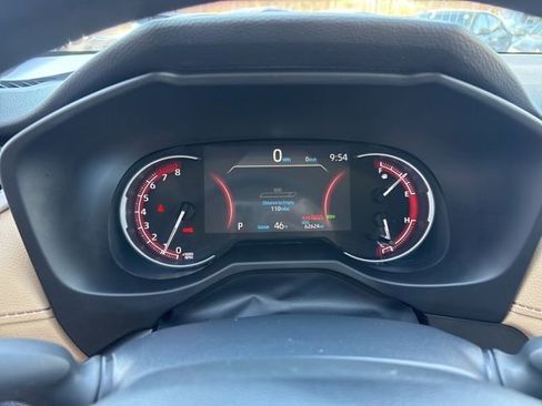 Used 2023 Toyota RAV4 LE AWD/4WD image 19