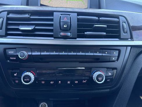 Used 2013 BMW 328i xDrive Sedan image 23