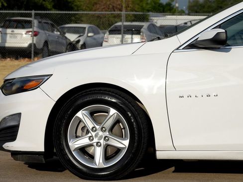 Used 2020 Chevrolet Malibu LS w/ Driver Confidence Package II FWD image 24