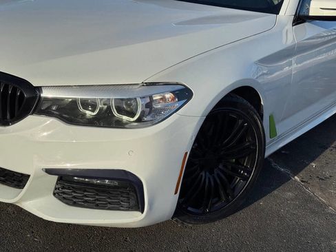 Used 2019 BMW 530i xDrive w/ M Sport Package image 29