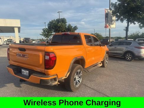 Used 2025 GMC Canyon AT4 w/ Technology Plus Package AWD/4WD image 13