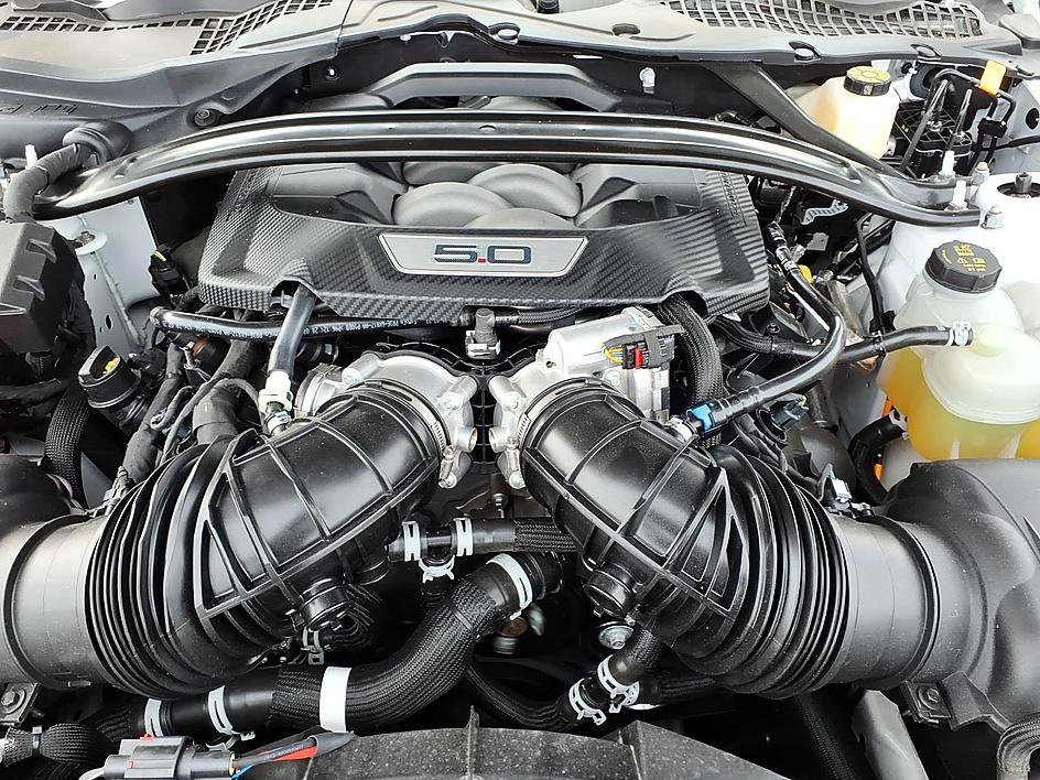 Used 2024 Ford Mustang GT Premium w/ GT Performance Package RWD image 13