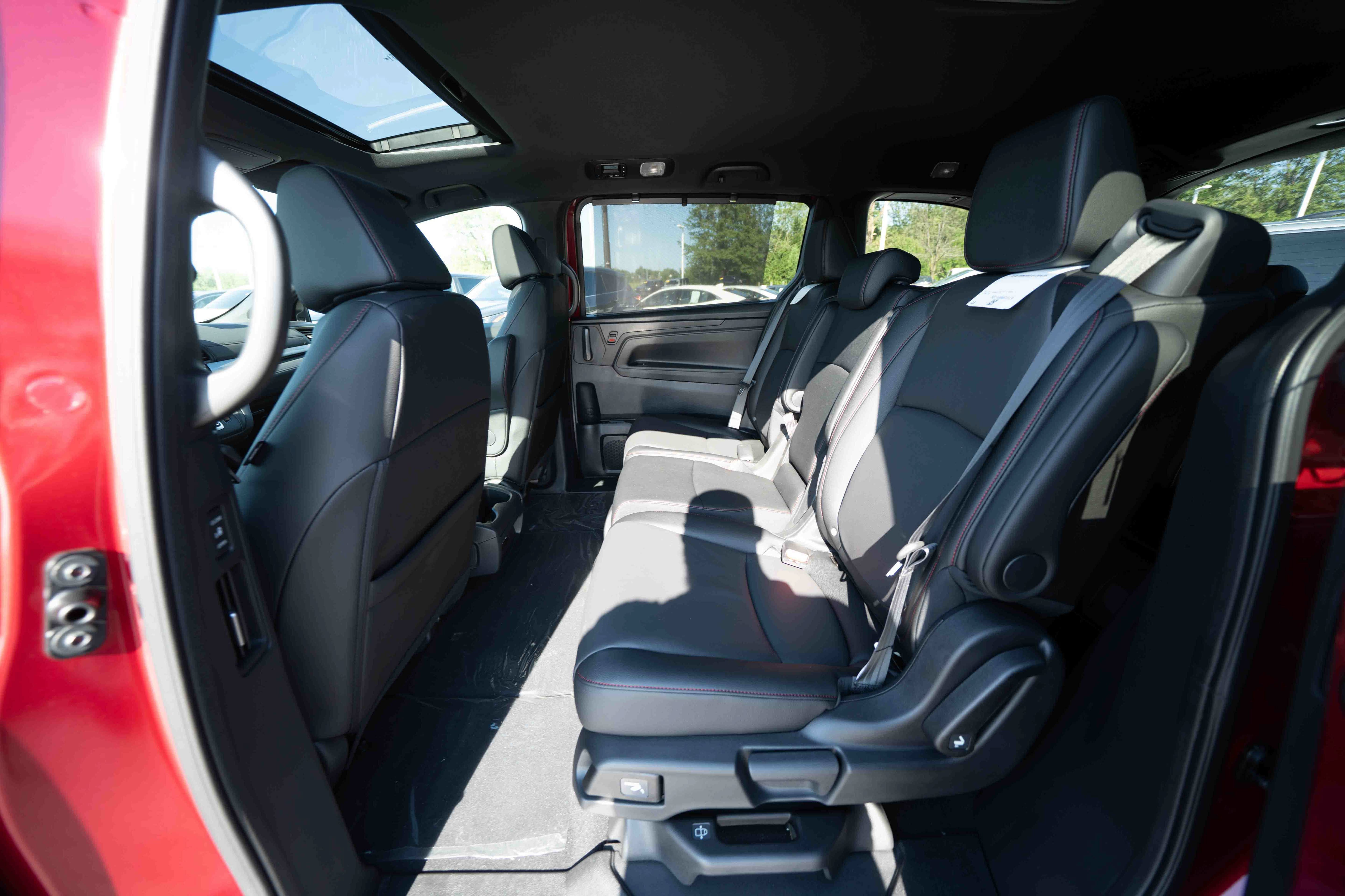 New 2026 Honda Odyssey Sport-L image 23