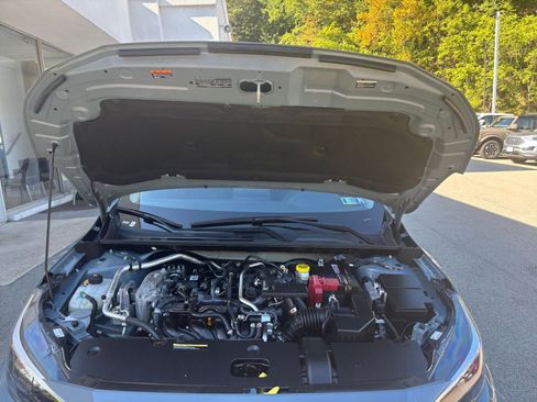 Used 2024 Nissan Sentra SV image 30