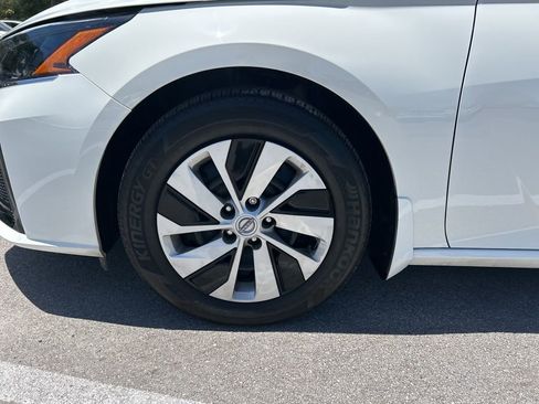 Certified 2025 Nissan Altima 2.5 S FWD image 50