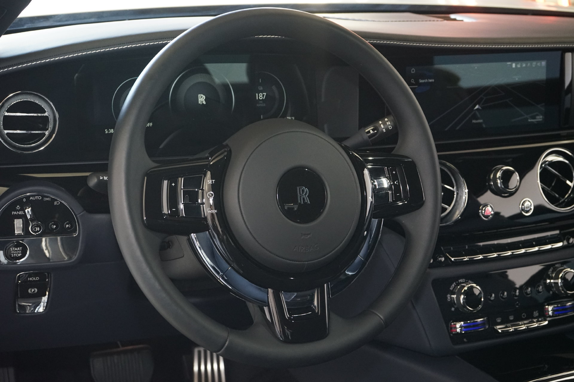 Used 2024 Rolls-Royce Spectre w/ Spectre Launch Package AWD/4WD image 14