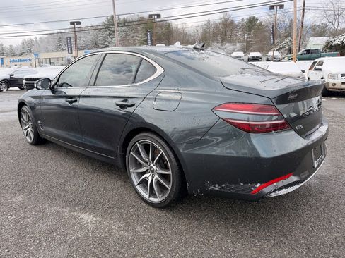 Used 2023 Genesis G70 2.0T image 4