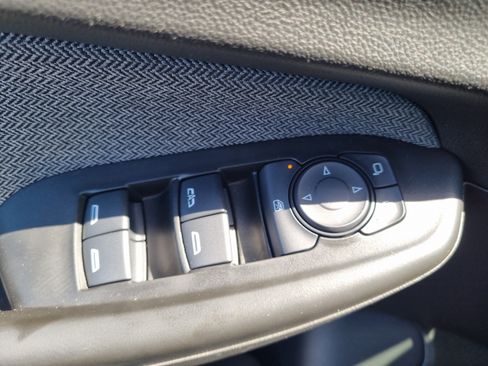 Used 2023 Chevrolet TrailBlazer LT w/ Convenience Package FWD image 22