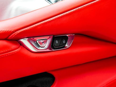 Used 2023 Chevrolet Corvette Stingray Premium Conv w/ Z51 Performance Package RWD image 45
