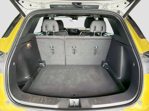 Used 2024 Chevrolet TrailBlazer ACTIV w/ Convenience Package FWD image 24