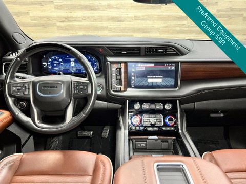 Used 2024 GMC Yukon Denali Ultimate w/ LPO, Floor Liner Package AWD/4WD image 2