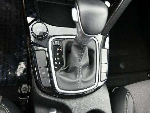 Used 2025 Kia Seltos S image 27