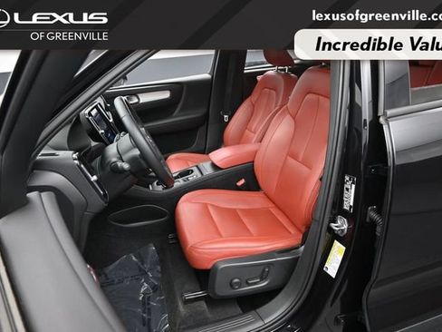 Used 2019 Volvo XC40 T5 Momentum AWD/4WD image 18