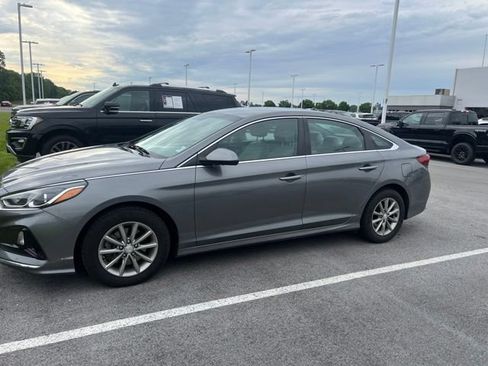 Used 2019 Hyundai Sonata SE FWD image 1
