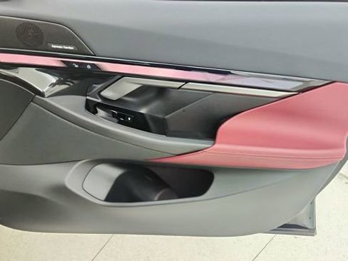 Used 2026 BMW 540i xDrive 540i xDrive image 25