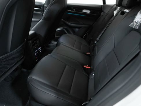 New 2026 Porsche Macan 4S Electric AWD/4WD image 35