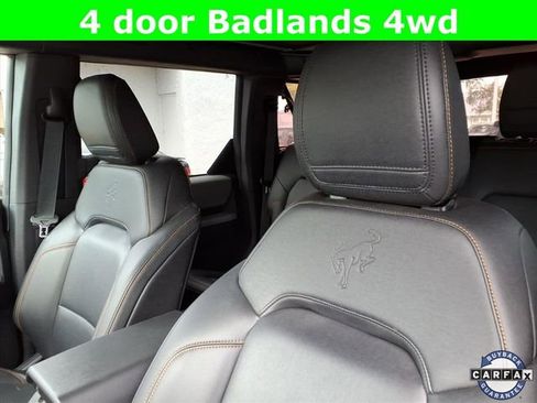 Used 2021 Ford Bronco Badlands image 14