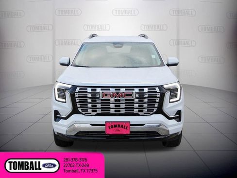 Used 2026 GMC Terrain Denali image 2