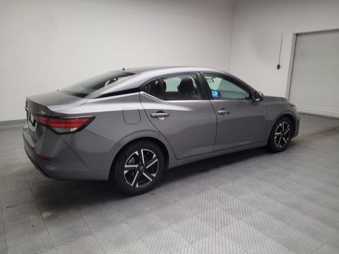 Used 2024 Nissan Sentra SV FWD image 10