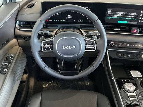 New 2026 Kia Carnival SX FWD image 14
