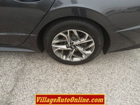 Used 2021 Hyundai Sonata SEL image 10
