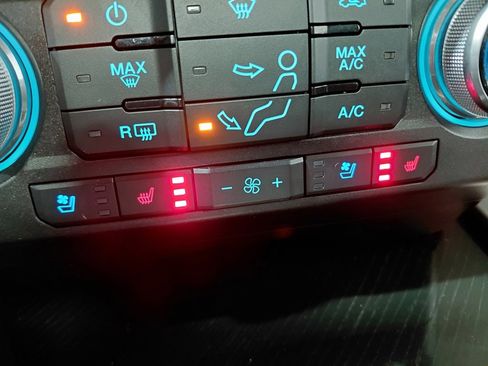 Used 2021 Ford F350 Platinum w/ Tremor Off-Road Package image 6