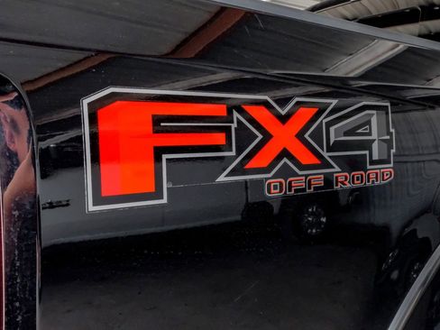 Used 2020 Ford F250 Lariat w/ Lariat Ultimate Package AWD/4WD image 54