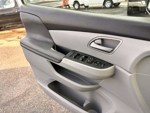 Used 2012 Honda Odyssey LX image 22