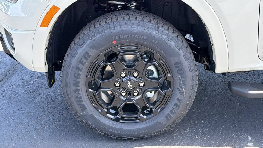 New 2026 Ford Ranger Lariat w/ FX4 Off-Road Package AWD/4WD image 9