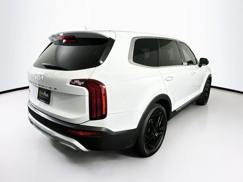 Used 2022 Kia Telluride LX AWD/4WD image 9