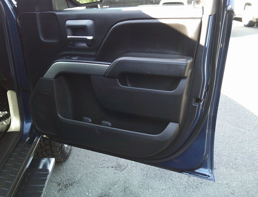 Used 2015 Chevrolet Silverado 1500 LT w/ All Star Edition AWD/4WD image 18