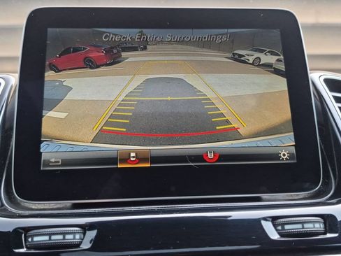 Used 2017 Mercedes-Benz GLS 450 4MATIC image 15