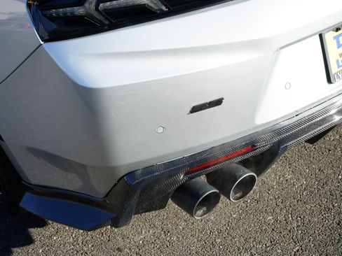 Used 2018 Chevrolet Camaro SS image 5