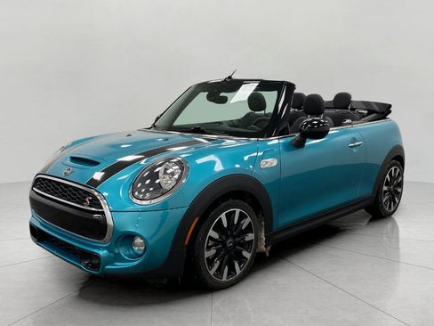 Used 2019 MINI Cooper S w/ Storage Package image 11