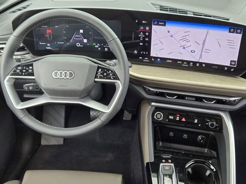 New 2025 Audi Q5 Prestige image 32