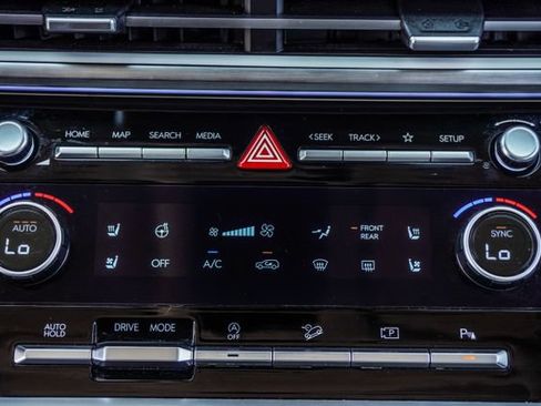 Used 2025 Hyundai Santa Fe Calligraphy FWD image 21