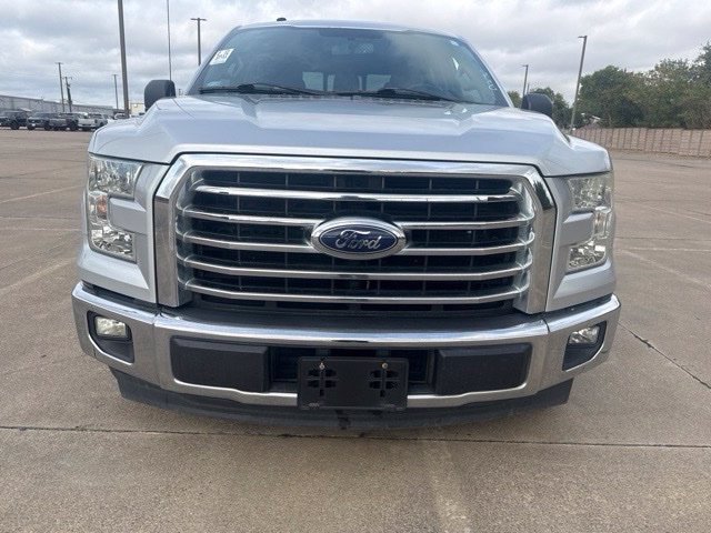 Used 2017 Ford F150 XLT w/ Equipment Group 302A Luxury RWD image 4