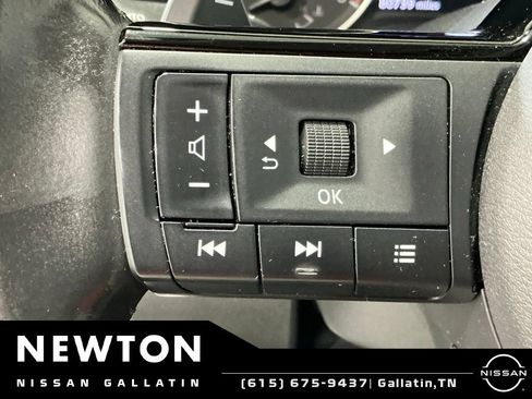 Used 2023 Nissan Rogue SL w/ SL Premium Package FWD image 34