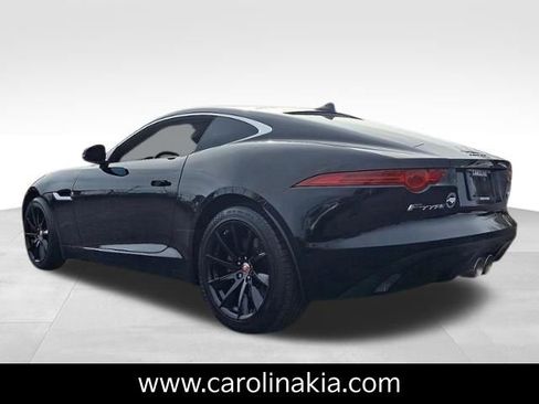 Used 2017 Jaguar F-TYPE Coupe image 4