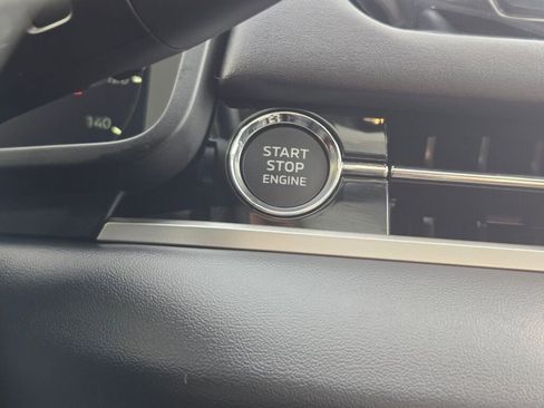 New 2026 Mitsubishi Outlander SEL image 25