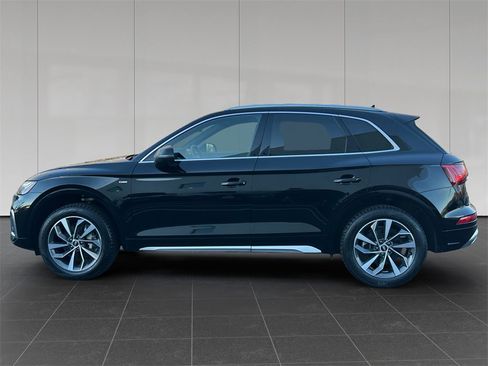 Used 2022 Audi Q5 2.0T Premium image 2