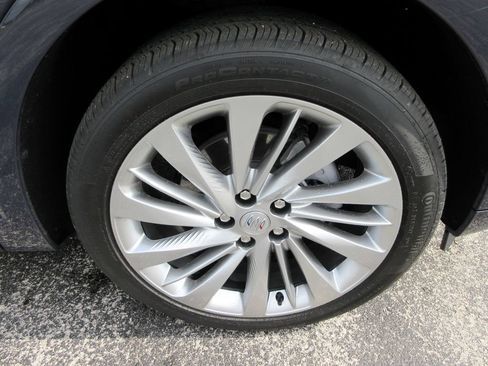 Certified 2026 Buick Envision Avenir AWD/4WD image 10