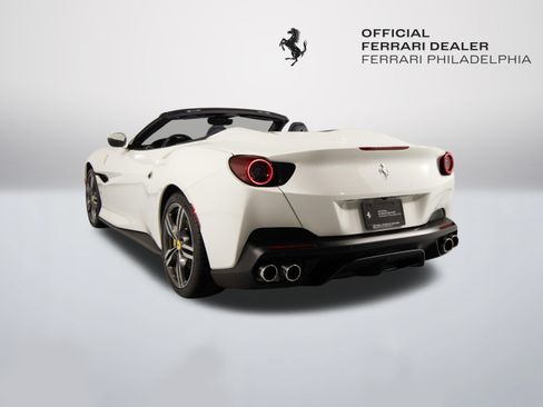 Certified 2020 Ferrari Portofino RWD image 6