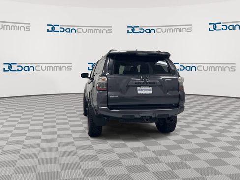 Used 2023 Toyota 4Runner SR5 AWD/4WD image 7