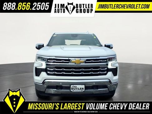 Used 2024 Chevrolet Silverado 1500 LTZ AWD/4WD image 24